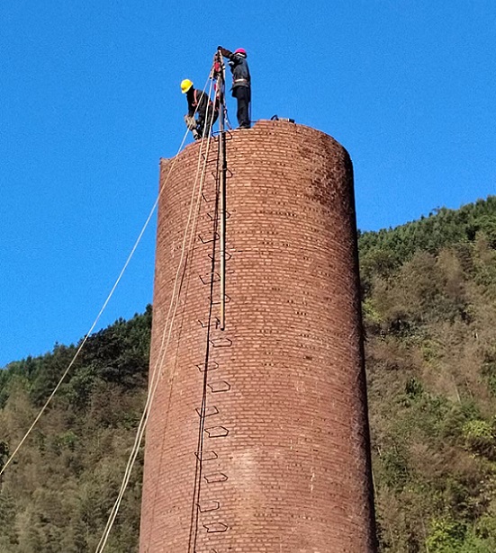 煙囪拆除公司:技術精湛,實現(xiàn)高效精準拆除